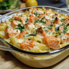 Nudelauflauf mit Lachs und Sahne-image